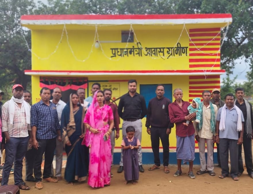 पक्की छत से संवर रही जिंदगी, प्रधानमंत्री आवास योजना से साकार हो रहे हजारों परिवारों के सपने