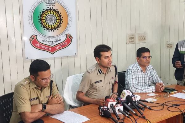 सूने मकान में चोरी करने वाले चार को पुलिस ने धरदबोचा