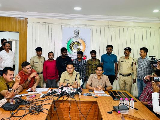 फर्जी गूगल कस्टमर केयर गिरोह के 5 अंर्तराज्यीय ठग गिरफ्तार