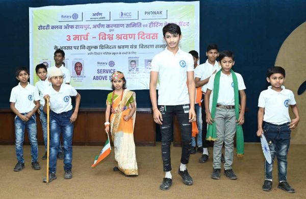  दिव्यांग बच्चों के लिए मन में दया नहीं करुणा होनी चाहिए:  राकेश चतुर्वेदी