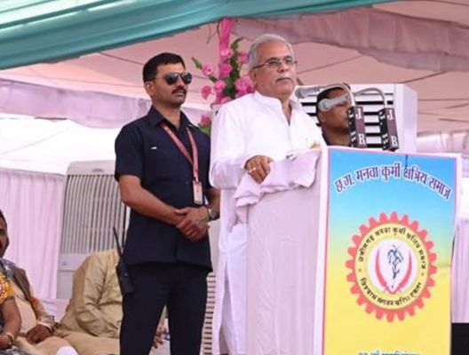 BREAKING NEWS : छत्तीसगढ़ में 1 अप्रैल से होगा... सामाजिक&mdash;आर्थिक सर्वे... सीएम बघेल ने दिए निर्देश