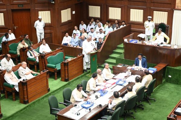 दिवंगत नेता पोटाई के सम्मान में, 10 मिनट के लिए स्थगित की गई, सदन की कार्रवाई