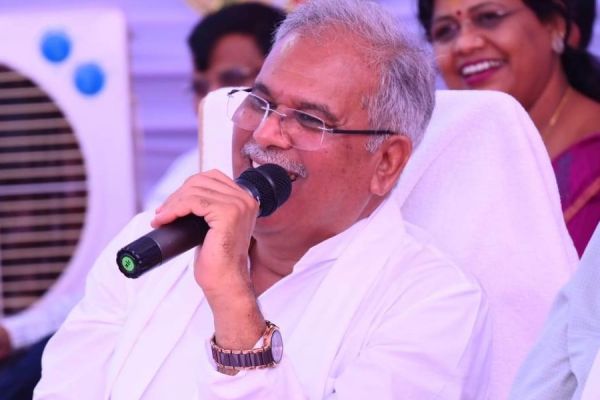 CM बघेल 13 जिलों के... 3085 युवा मितान क्लब को... जारी करेंगे 7.71 करोड़ 