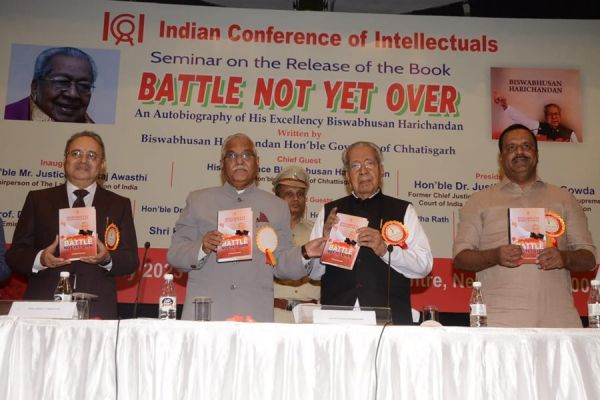 छत्तीसगढ़ के राज्यपाल ने लिखी आत्मकथा... दिल्ली में 'बैटल नॉट यट ओवर' का हुआ विमोचन... पीएम मोदी ने भी दिया संदेश