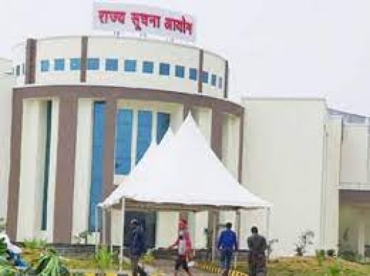  राज्य सूचना आयोग ने तहसीलदार और उप अभियंता पर 25-25 हजार रुपये का अर्थदंड