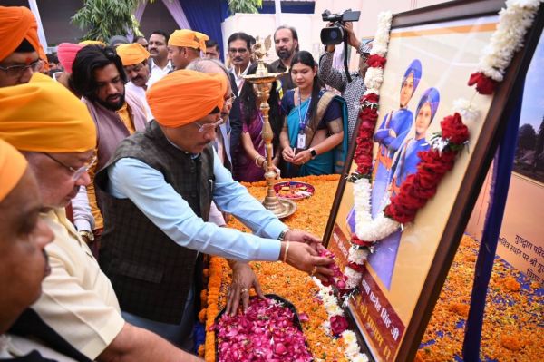 वीर बाल दिवस पर गुरू गोविंद सिंह के बलिदान और उनके सुपुत्रों की शहादत को सीएम साय ने किया याद