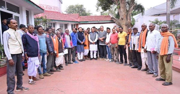 तेलंगाना अविलंब निकलना था, लेकिन फिर भी दूर से आए अतिथियों को  मुख्यमंत्री ने दिया समय