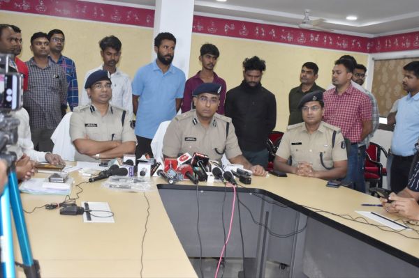 रायपुर और दिल्ली से शूटर गिरफ्तार, IG और SSP ने किया बड़ा खुलासा