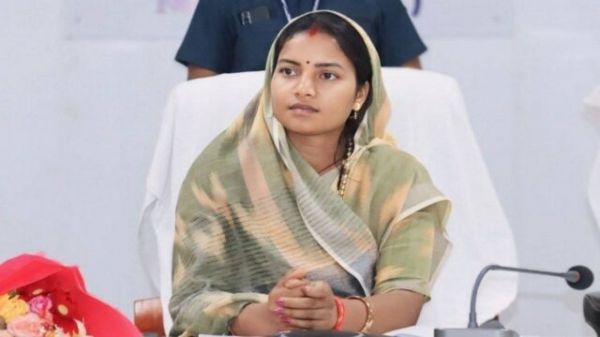 सरकार का मुख्य उद्देश्य महिलाओं को आत्मनिर्भर बनाना : मंत्री लक्ष्मी राजवाड़े