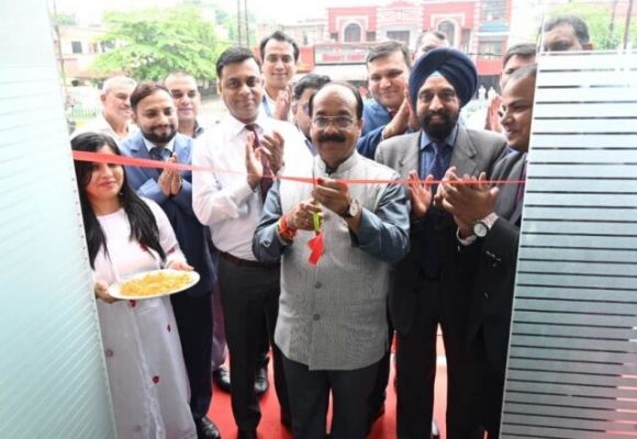 एचडीएफसी बैंक की 204वीं शाखा का उद्घाटन किया : उप मुख्यमंत्री अरुण साव ने 