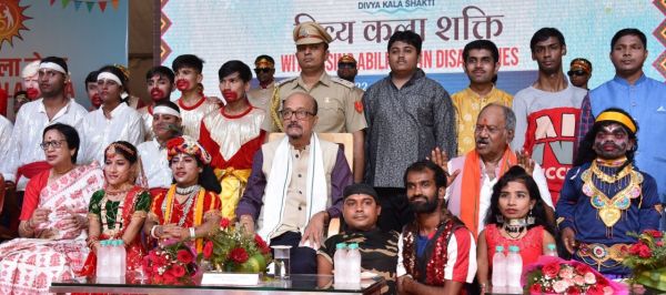 दिव्यांगजन समाज पर बोझ नहीं, बल्कि राष्ट्र की प्रगति में योगदान देते हैं : राज्यपाल डेका