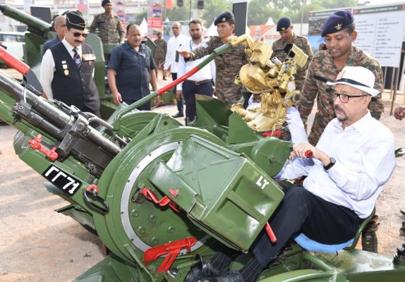 सशस्त्र सैन्य प्रदर्शनी युवाओं के लिए प्रेरणा का अद्वितीय स्रोत: राज्यपाल रमेन डेका