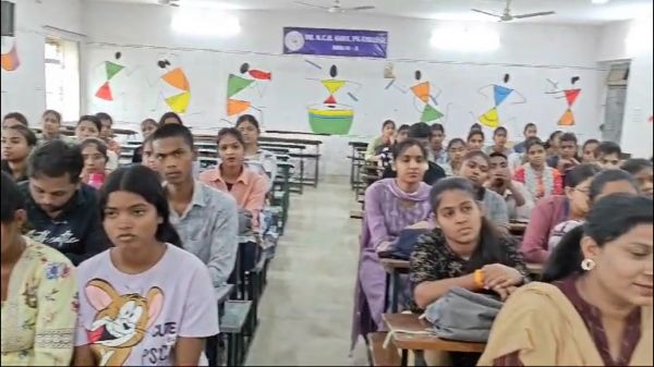  मानसिक स्वास्थ्य और सकारात्मक सोच पर एक दिवसीय व्याख्यान संपन्न