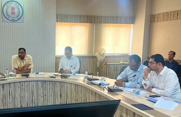 नगरीय प्रशासन विभाग के सचिव डॉ. बसवराजु एस. ने मिशन अमृत 2.0 के कार्यों की समीक्षा की