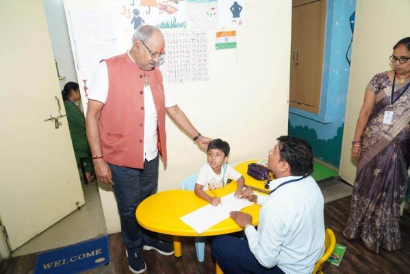 छत्तीसगढ़ राज्य बाल कल्याण परिषद के कार्यकारिणी बैठक में पहुंचे सासंद बृजमोहन अग्रवाल