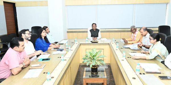  मुख्यमंत्री ने दिये निर्देश, बोले, समन्वित प्रयासों से सड़कों पर घूमने वाले पशुओं की प्रभावी रोकथाम के निराश्रित पशुओं की समस्या का स्थायी समाधान आवश्यक