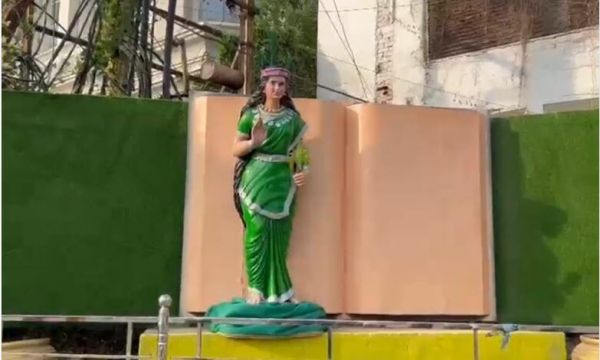 VIP चौक पर छत्तीसगढ़ महतारी की नई मूर्ति स्थापित&hellip;.