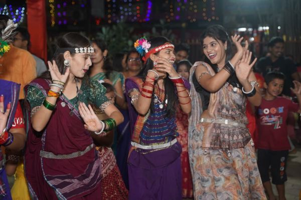 उजियार हमर चिन्हारी में दिखी छत्तीसगढ़ी संस्कृति की झलक