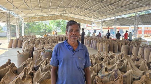 धान खरीदी तिहार सुचारू और पारदर्शी&hellip;.भिट्ठी कला के किसानों ने जताया विश्वास, 3100 रुपए प्रति क्विंटल मूल्य से किसानों को सीधा लाभ