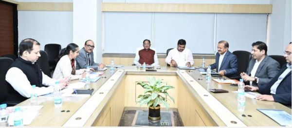 CM साय ने ली शिक्षा विभाग की उच्चस्तरीय बैठक, कहा&hellip;शिक्षा विभाग पर बच्चों का भविष्य स्वर्णिम बनाने की महती जिम्मेदारी,