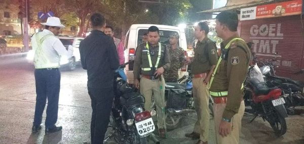 रायपुर यातायात कमिश्नरेट का सख्त अभियान, 160 से अधिक बुलेट से मॉडीफाई सायलेंसर जब्त