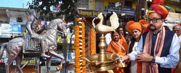 राज्यपाल डेका ने छत्रपति शिवाजी महाराज की जयंती पर किया नमन
