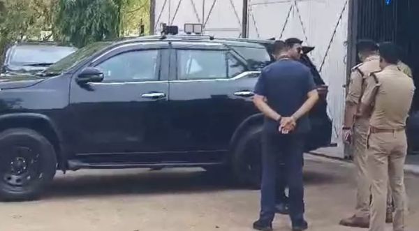रायपुर में हेलीकॉप्टर उड़ान नहीं भर पाने से सीएम का कार्यक्रम रद्द