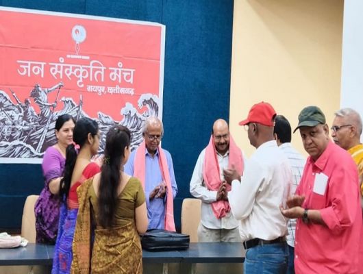 मज़दूर अधिकारों पर हमले के खिलाफ आवाज़ बुलंद, &lsquo;मज़दूर ज़िंदाबाद&rsquo; कार्यक्रम में गूंजे संघर्ष के स्वर