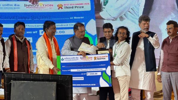 &rsquo;सल्फी को नई पहचान देने की कोशिश : बस्तर के हर्षवर्धन का अनोखा प्रयोग&rsquo;