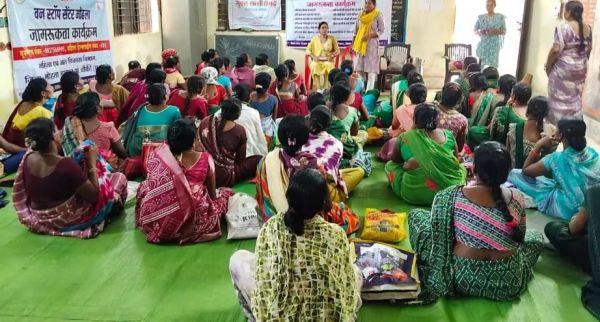 बाल विवाह मुक्त छत्तीसगढ़ अभियान के तहत महिलाओं को किया गया जागरूक