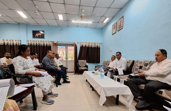लोक निर्माण विभाग के सचिव पहुंचे जांजगीर-चांपा... बरसात से पहले पेच रिपेयर करने के निर्देश