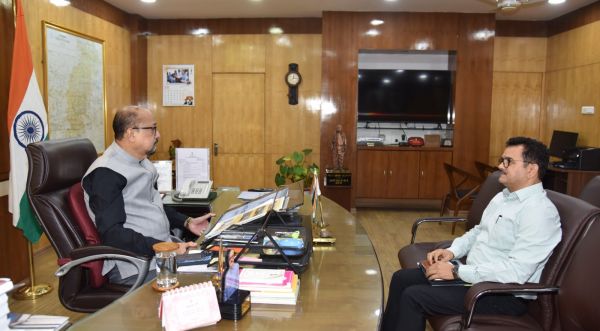 अवैध रेत उत्खनन पर राज्यपाल रमेन डेका सख्त... बोलेः नदियों के अस्तित्व से खिलवाड़ मंजूर नहीं