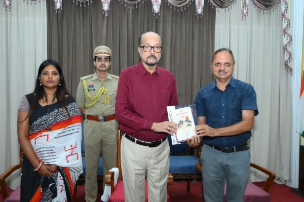 मेडिटेशन को जीवनशैली का हिस्सा बनाएं - राज्यपाल रमेन डेका