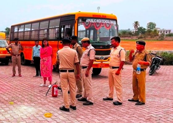 30 स्कूली बसों की जांच... चालकों का स्वास्थ्य परीक्षण और 45 स्कूल संचालक को नोटिस