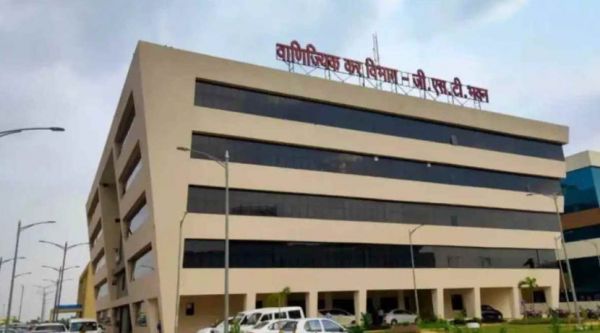 स्टेट जीएसटी की बड़ी कार्रवाई : राजनांदगांव में 76 करोड़ रुपए की फर्जी बिल ट्रेडिंग का खुलासा, संचालक गिरफ्तार