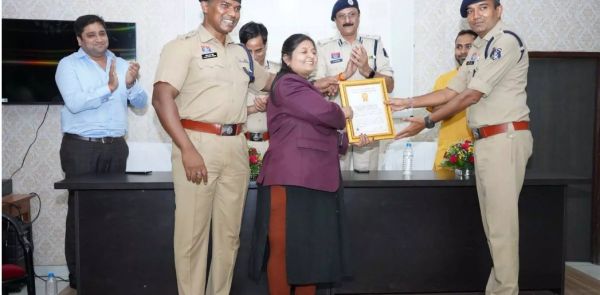 ऑटो-ई रिक्शा में QR कोड व्यवस्था शुरू, 15 दिनों में 15047 वाहनों का पंजीयन