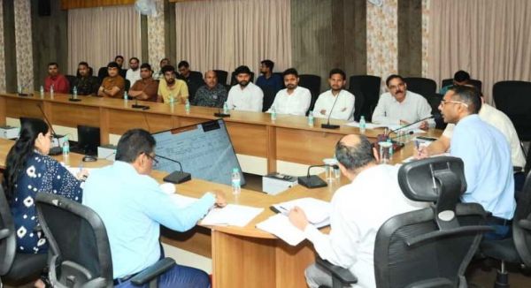 लोक निर्माण विभाग के सचिव ने जेलों में निर्माणाधीन कार्यों की प्रगति की समीक्षा की