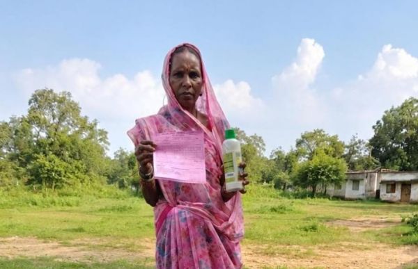 महिला किसान  शकुन्तला की मेहनत और नैनो डीएपी ने से उत्पादन में वृद्धि