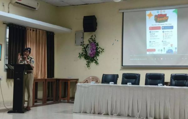 छात्राओं को ट्रैफिक हैकाथॉन-2026 में नवाचार के लिए किया प्रेरित