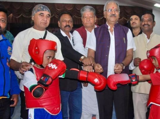बृजमोहन अग्रवाल ने राष्ट्रीय थाई बॉक्सिंग चैंपियनशिप में खिलाड़ियों का बढ़ाया उत्साह