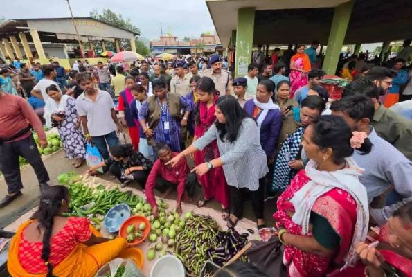 सड़क पर दुकान लगाने वालों पर सख्ती, चला रायपुर निगम का डंडा
