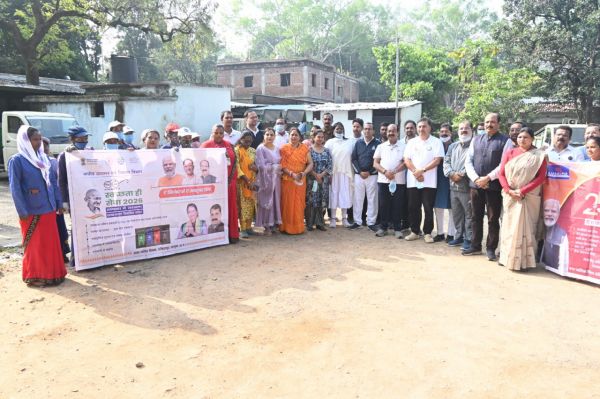 उप मुख्यमंत्री  अरुण साव निकले स्कूटी पर, शहर भ्रमण कर सफाई और निर्माण कार्यों का किया निरीक्षण