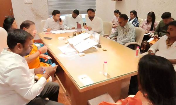 रायपुर में विकास कार्यों को लेकर विधायक सुनील सोनी सख्त