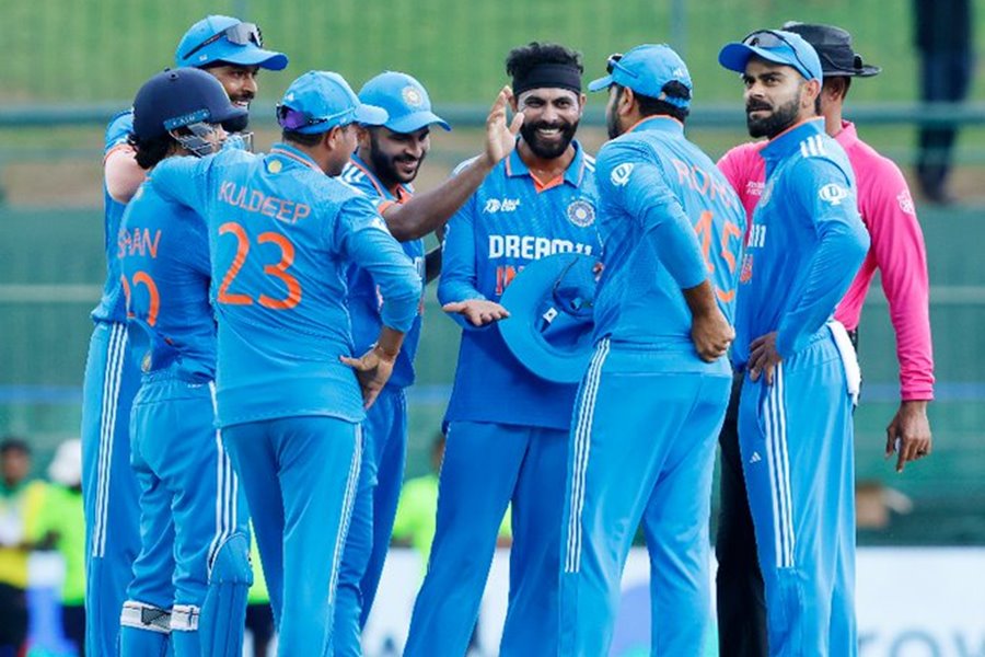 वनडे वर्ल्&zwj;ड कप के लिए टीम इंडिया का ऐलान... रोहित ब्रिगेड में कौन इन... कौन आउट, देखिए पूरा स्&zwj;क्&zwj;वाड