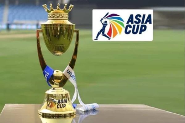 एशिया कप से शुभमन गिल आउट... राहुल और अय्यर टीम में शामिल... पहला ही मैच पाकिस्तान के खिलाफ खेलेगी टीम इंडिया